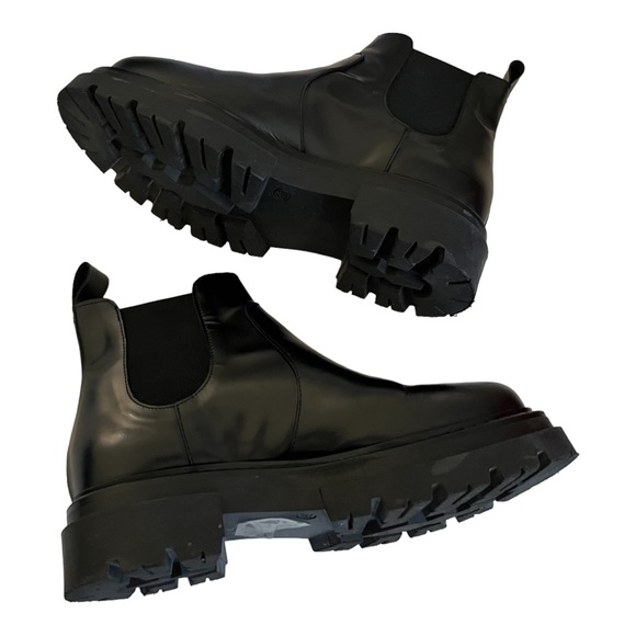 FREE PEOPLE BLACK LEATHER BOOTIES ANKLE SHOES NEW 36-6 - Picture 8 of 9